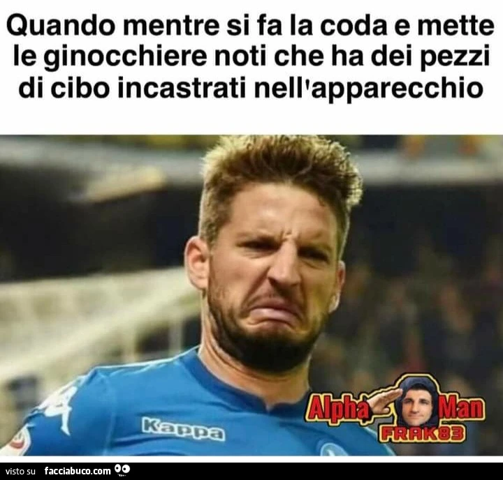 Quando mentre si fa la coda e mette le ginocchiere