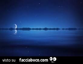Luna sul mare