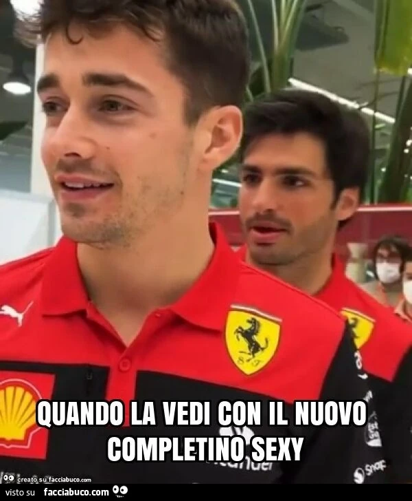 Quando la vedi con il nuovo completino sexy