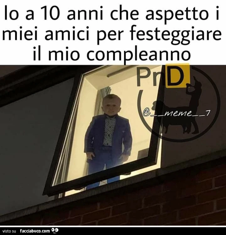 Io a 10 anni che aspetto i miei amici